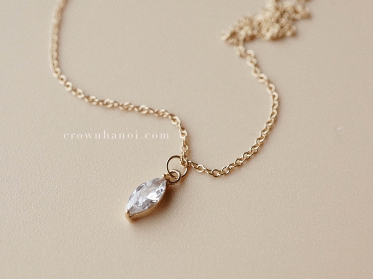 MARQUISE STONE NECKLACE