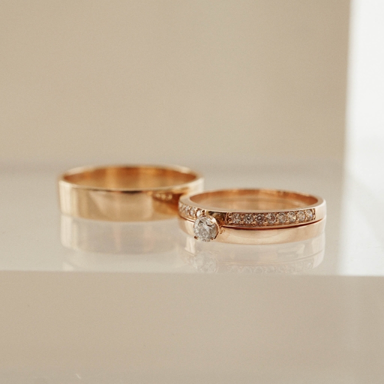 Alternative view of BAND RING 4.5MM & PUZZLE RING