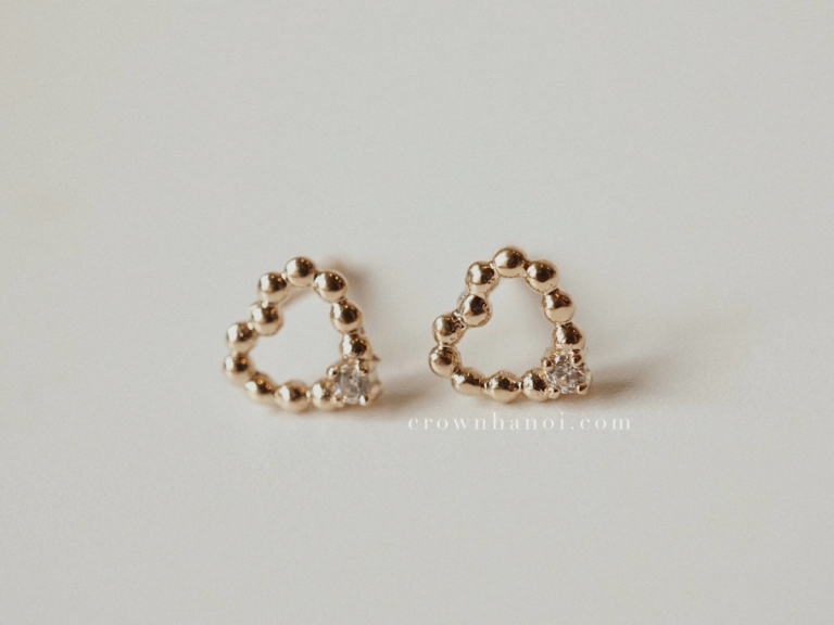 TINY HEART BEADED EARRINGS