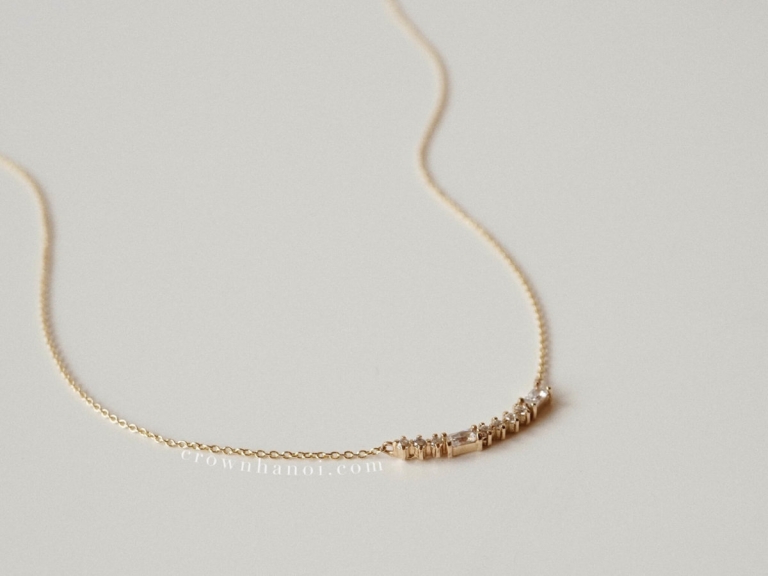 MORSE CODE NECKLACE