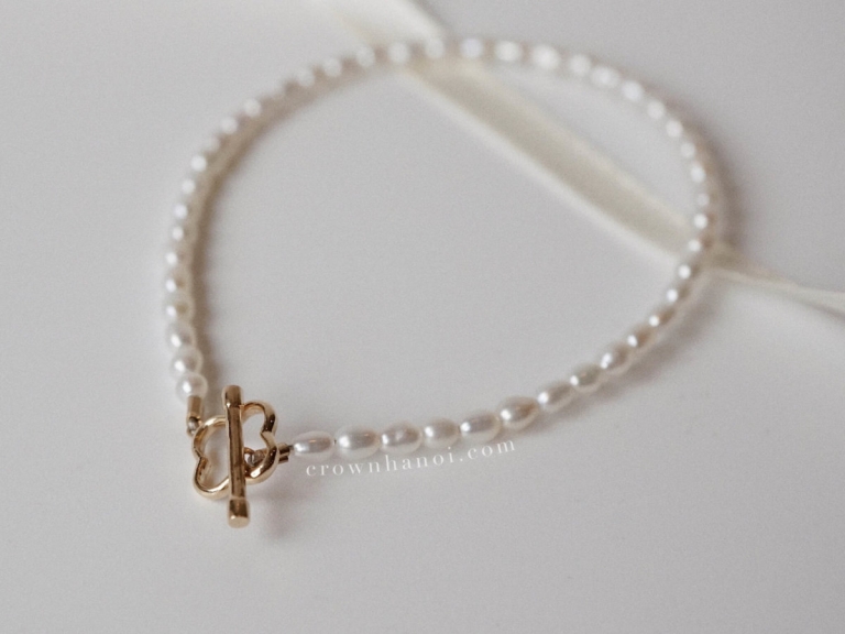 CLOVER LEAF FRAME CLASP - RICE SHAPE PEARL BRACELET