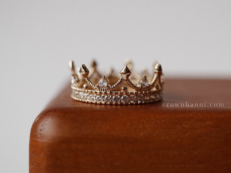IMPERIAL CROWN RING