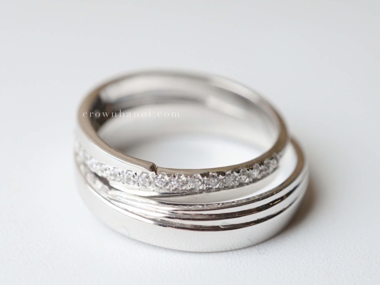 MILLE BAND RING & DIAGONAL PAVE RING (PLATINUM)
