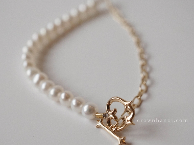 NATURAL HEART CLASP - RECTANGLE CHAIN & PEARL BRACELET