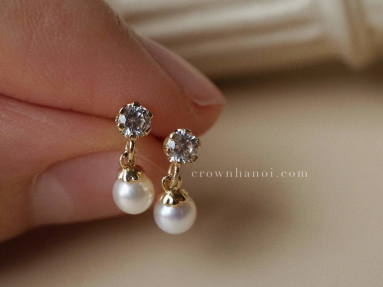 PEARL STONE BASE EARRINGS