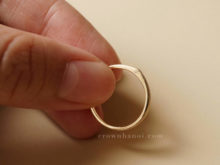 PEAK RING