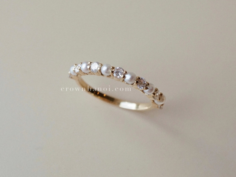 STONE PEARL ETERNITY RING