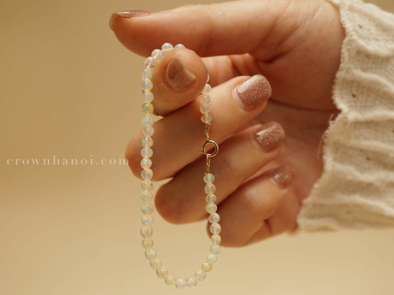 ROUND OPAL BRACELET