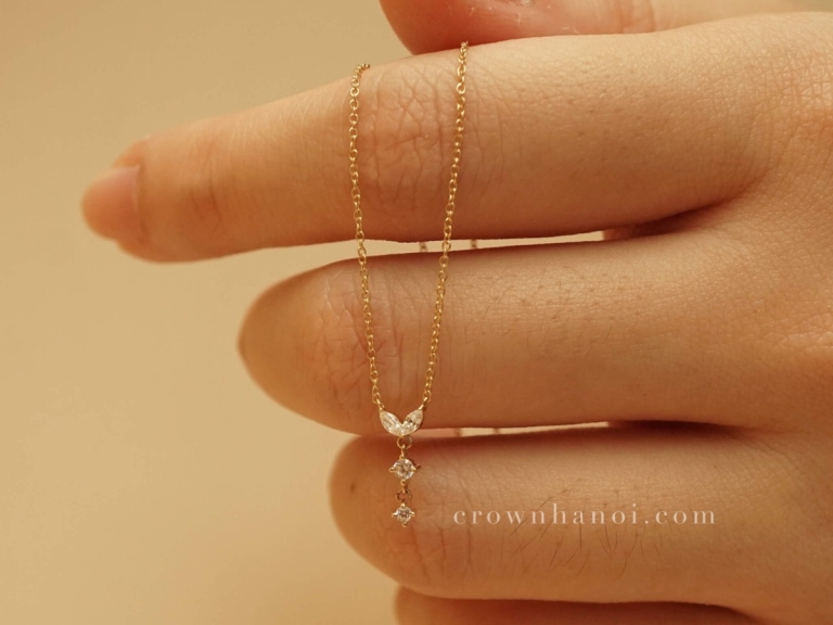 FAIRY NECKLACE