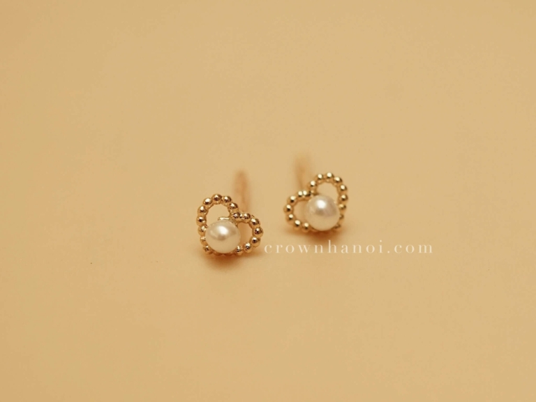 TINY HEART MILGRAIN PEARL EARRINGS