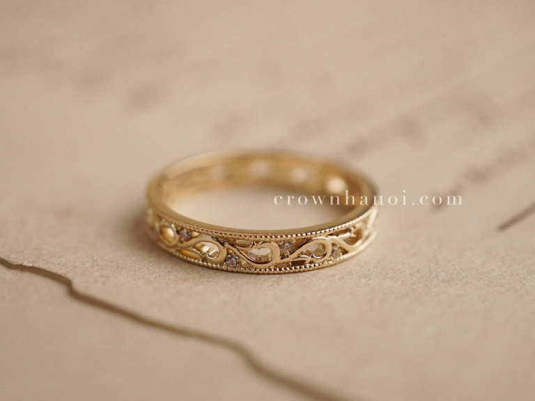 ANTIQUE LACE PATTERN RING