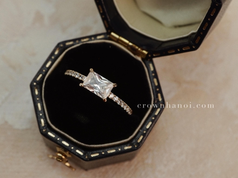 RECTANGLE PAVE RING