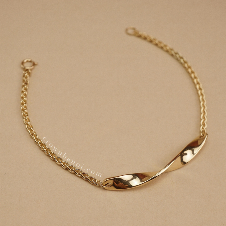 TWIST BAR CABLE BRACELET