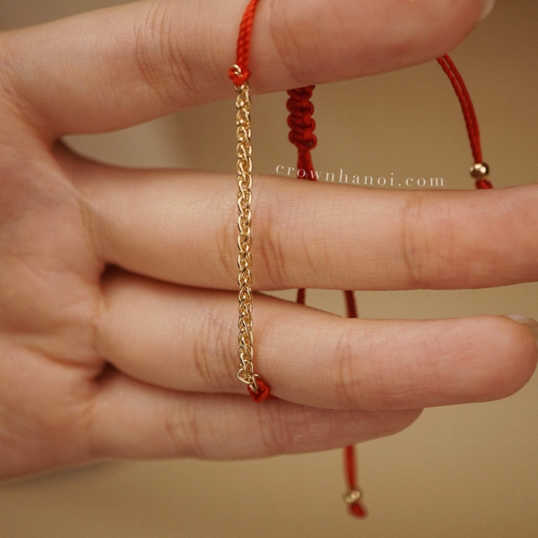CABLE STRING BRACELET