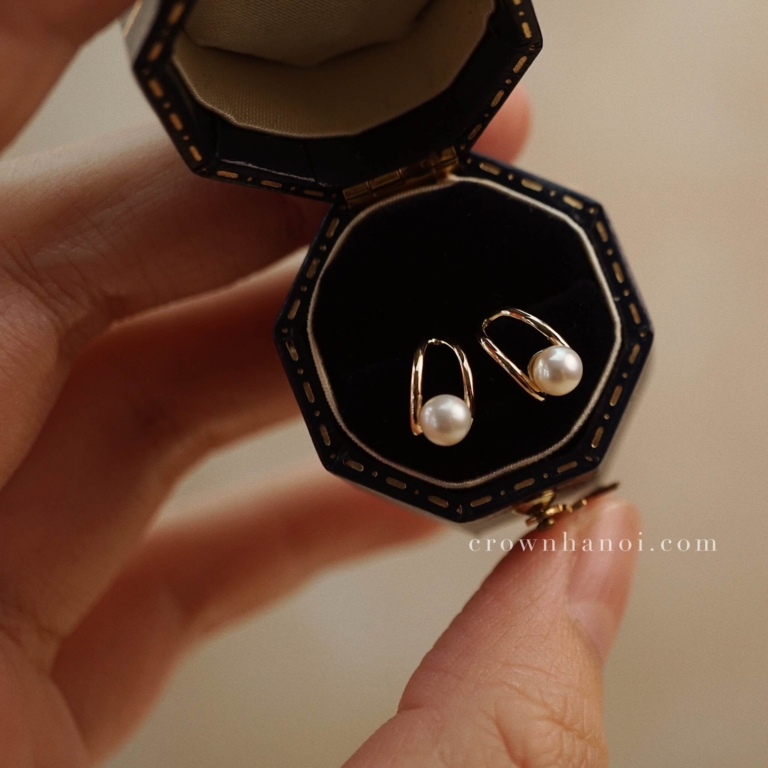 PEARL WISHBONE EARRINGS