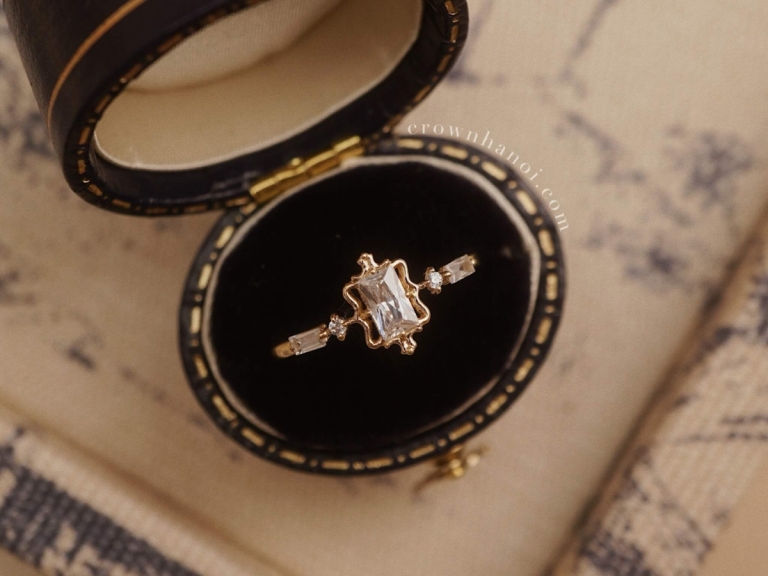 TREASURE RING