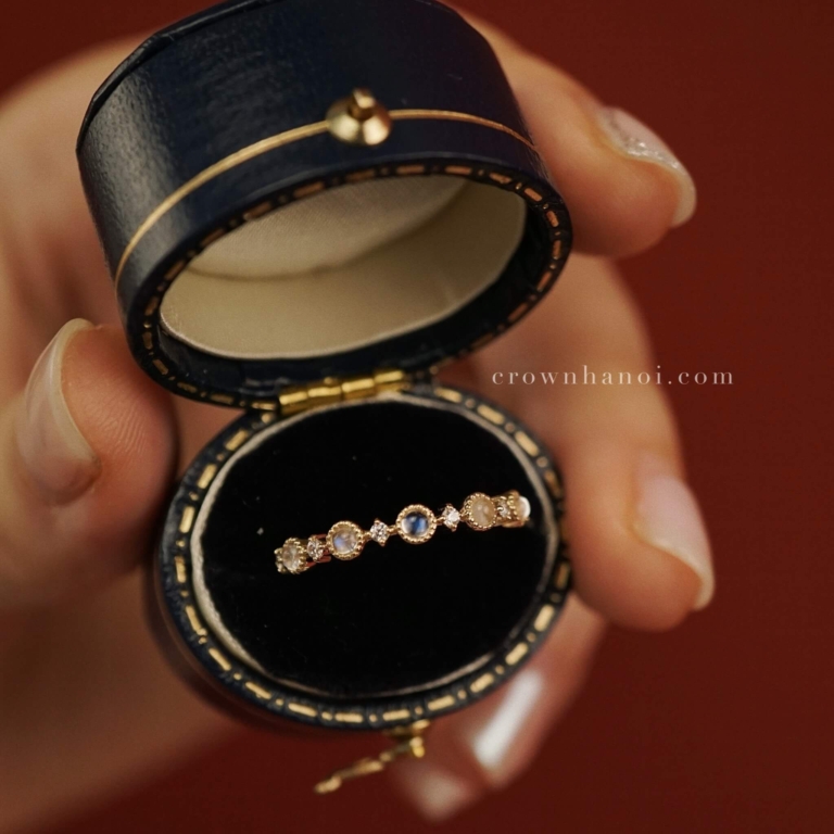 MOONSTONE MILGRAIN ALTERNATING RING