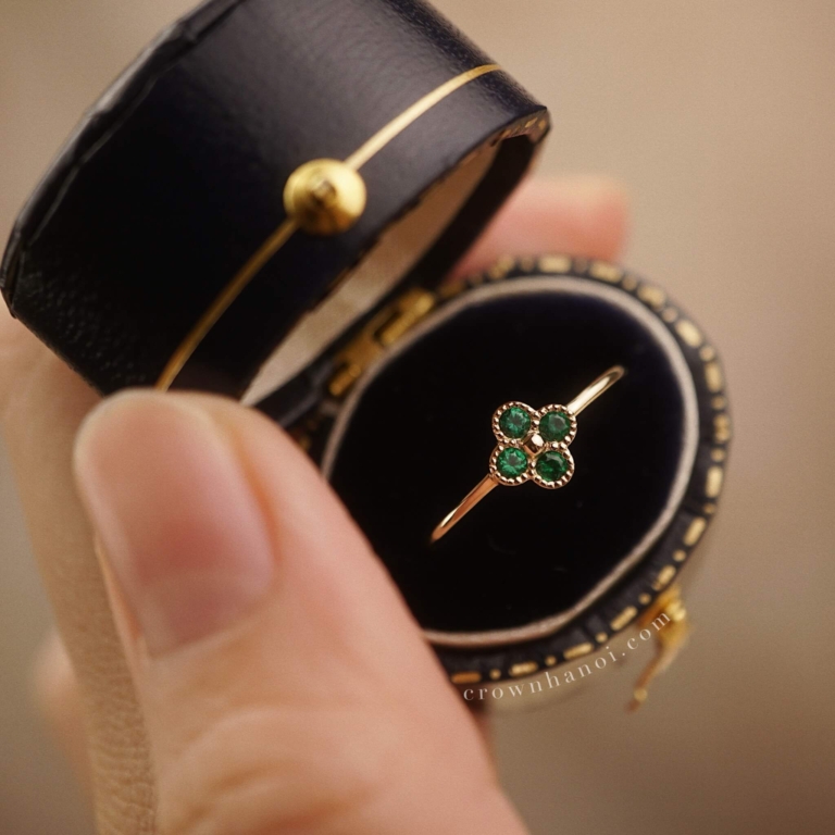 4 LEAF CLOVER SKINNY RING