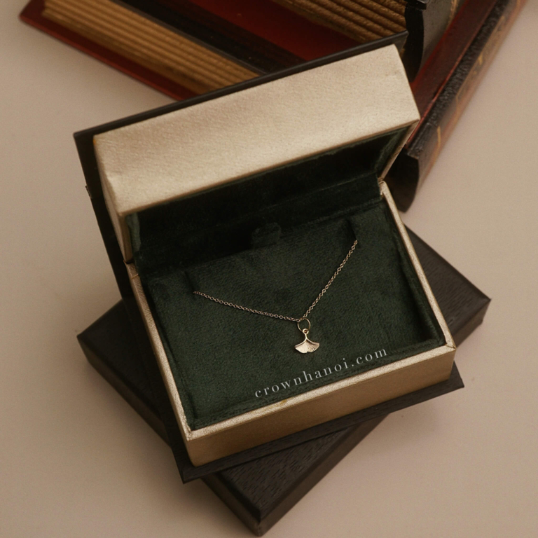 GINKGO LEAF NECKLACE