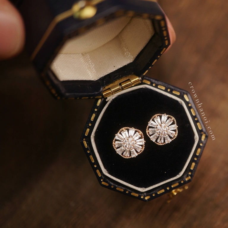 SOLAR BLOSSOM EARRINGS