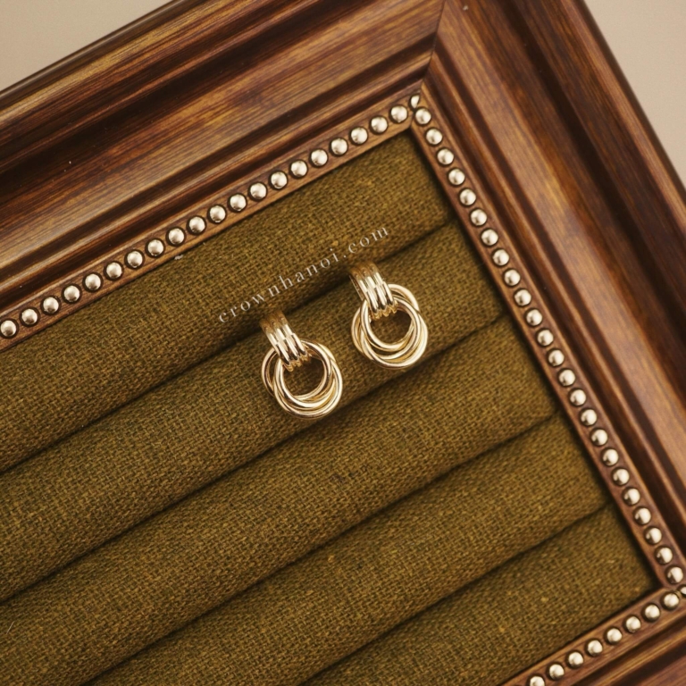 CHUNKY KNOT DANGLE EARRINGS