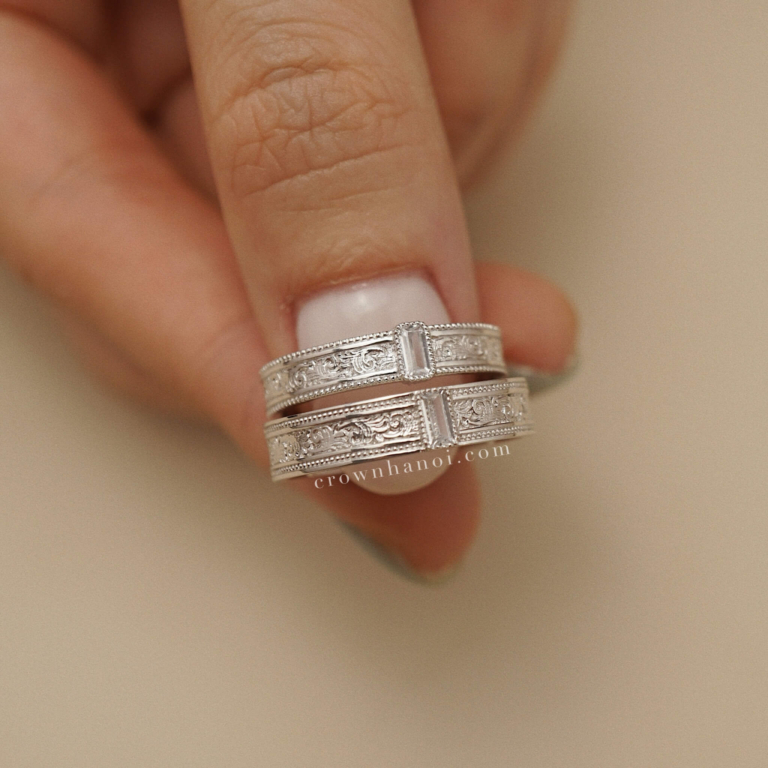 CHANTILLY BLOOM RING & CHANTILLY CREST RING
