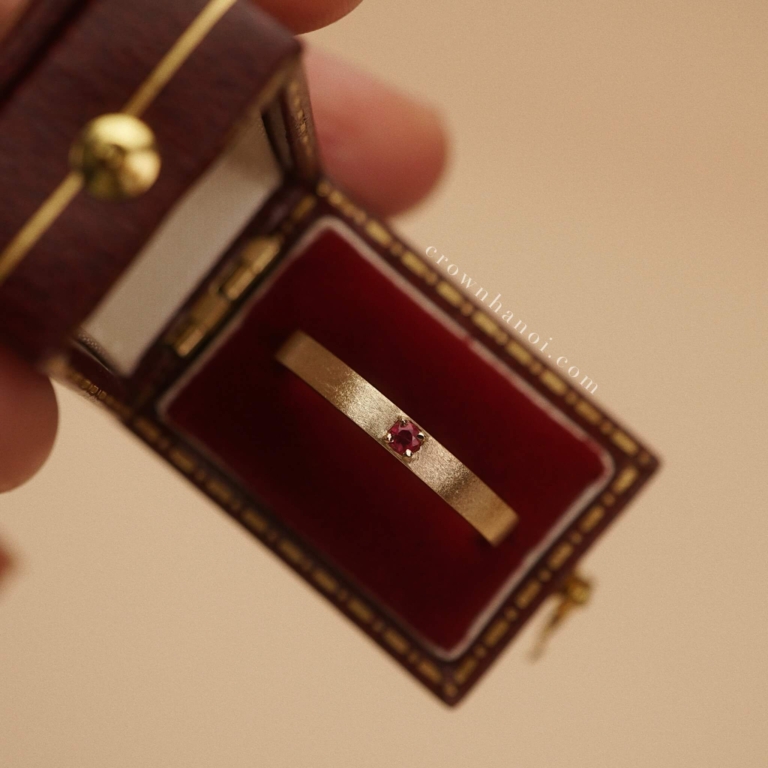 PRONG RUBY THICKER BAND RING - 2.5MM