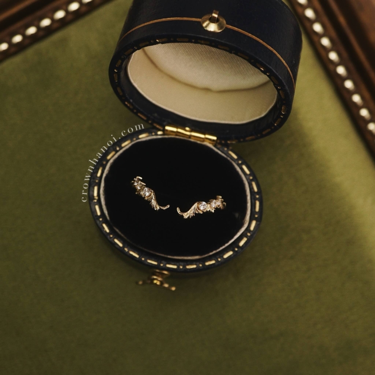 OPEN VINE RING