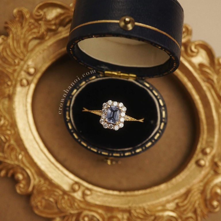 SAPPHIRE TWIST MILGRAIN RING