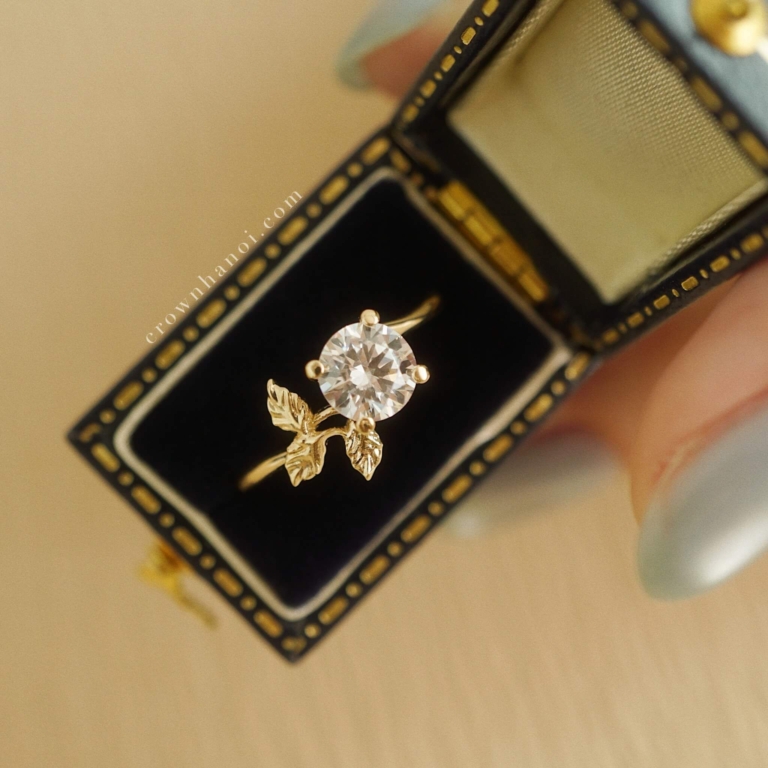 WHISPER BRANCH SOLITAIRE RING