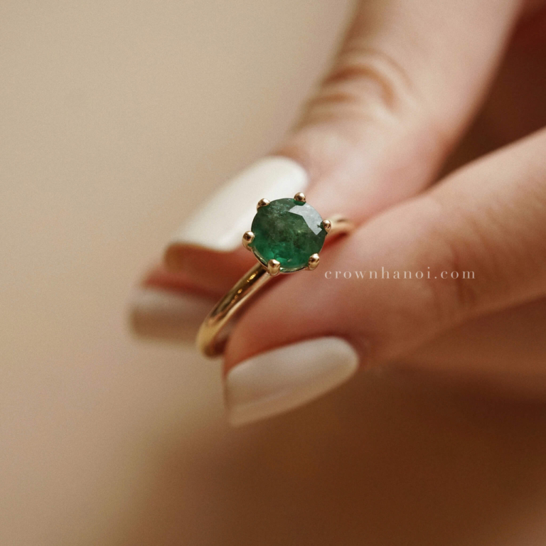 6 PRONG EMERALD SOLITAIRE RING
