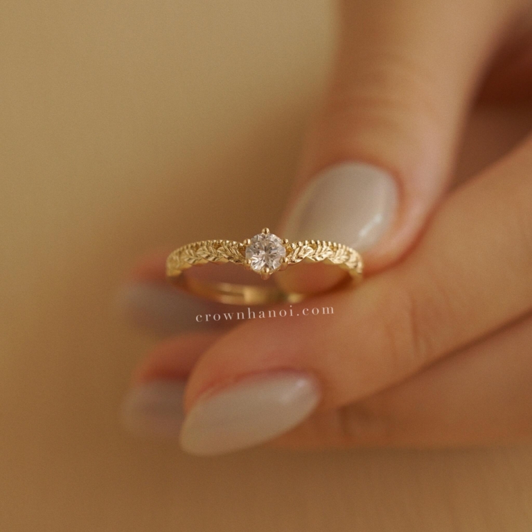 FERNLINE ARCH RING