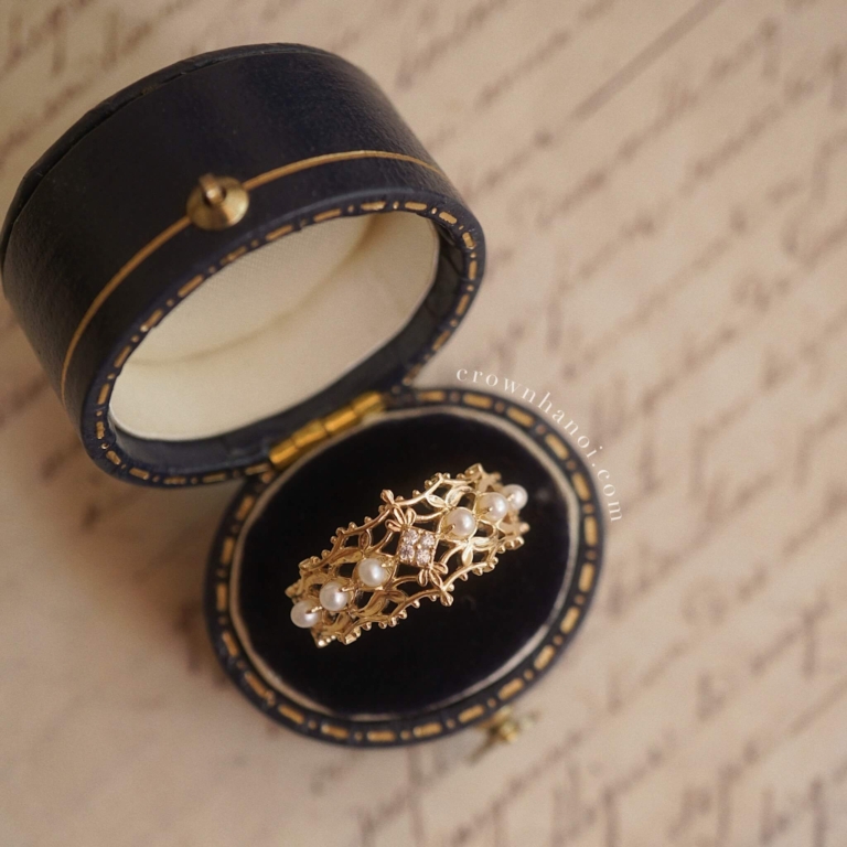 PEARL LACE RING