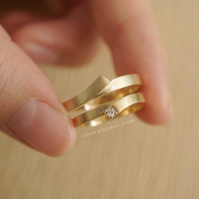 BOUND COUPLE RING