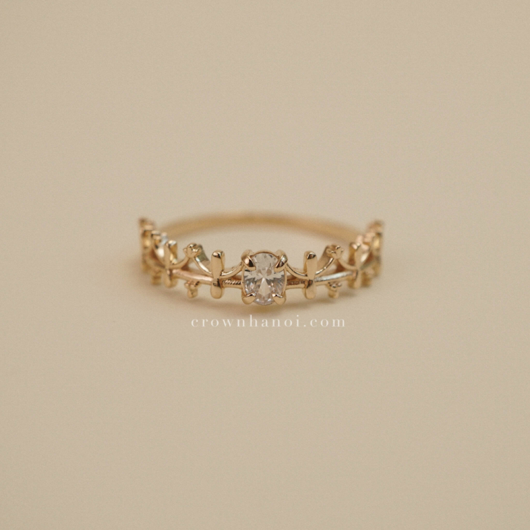 CORONET OVAL RING