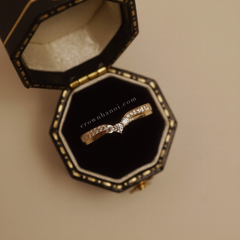 CONTOUR PAVE RING