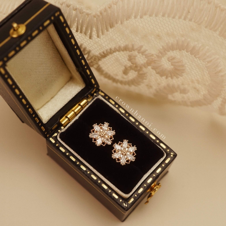 SUN PETAL EARRINGS