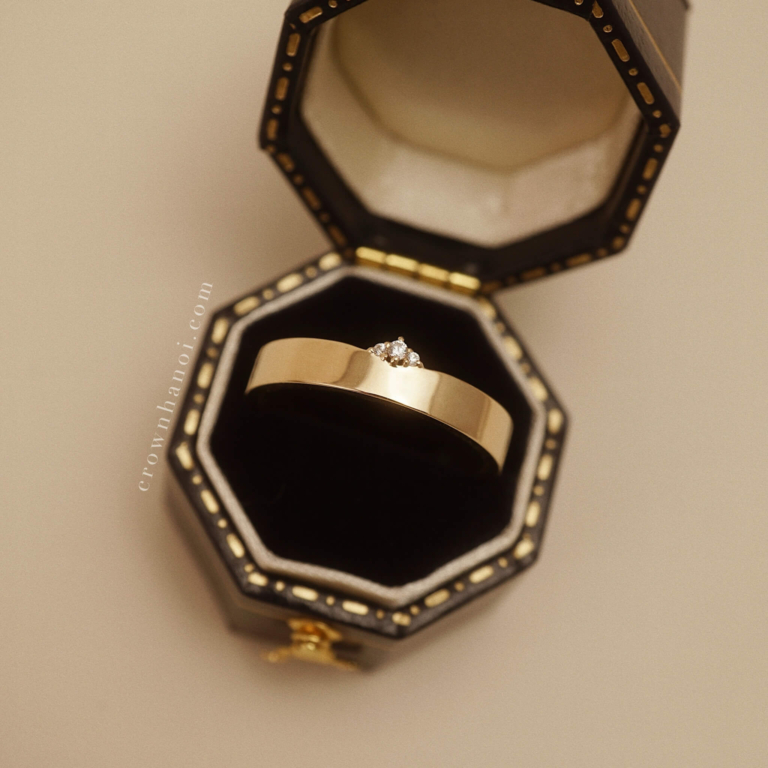 CLUSTER FOLD RING