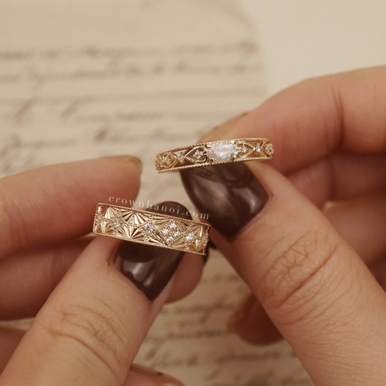 AXIS DECO RING & OVAL INTERLACE RING