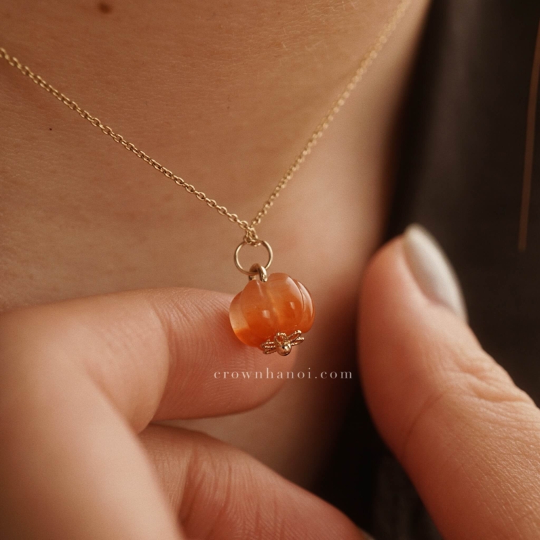 PERSIMMON NECKLACE