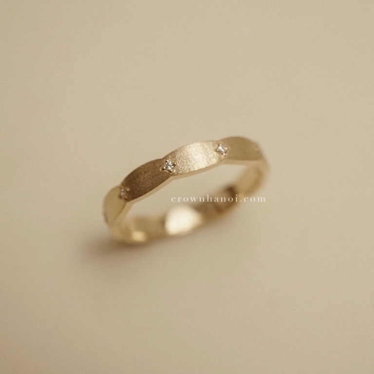 STARRY CLOUD GALAXY RING