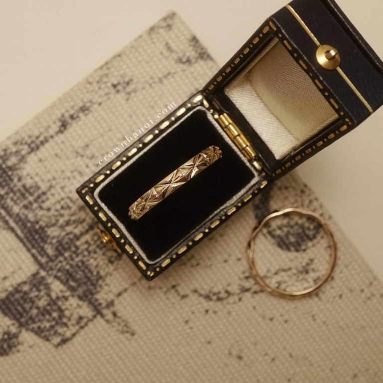 STARRY PRISM RING