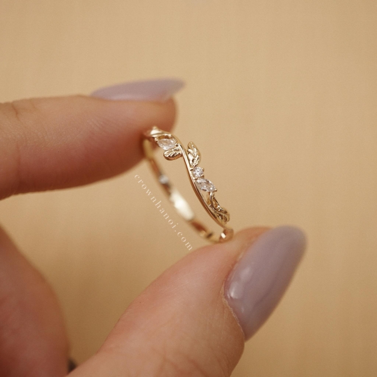 LEAF BUD RING